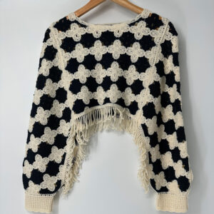 Fashion Casual Woman Tassel Long Sleeve Hollow Crochet Pullover Sweater Custom Logo Floral Pattern 100% Cotton for Ladies